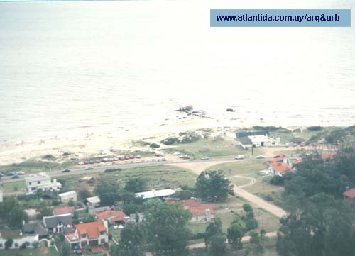 Club Piedra Lisa desde el mar