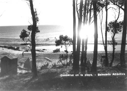 Playa Mansa frente al Ex-Hotel Atlntida