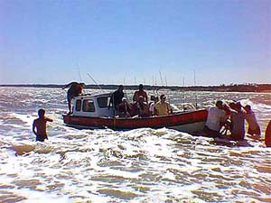 pesca en la brava de atlantida