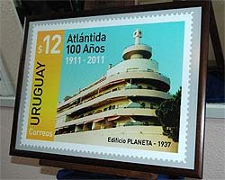 Sello conmemorativo 100 anos Atlantida