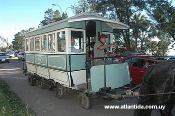 Atlantida suma una nueva atraccion - Tranvia Caballitos