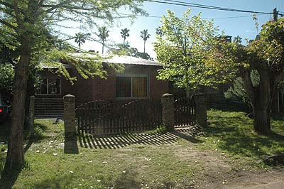 Chalet Meliben - playa Mansa - vista del frente