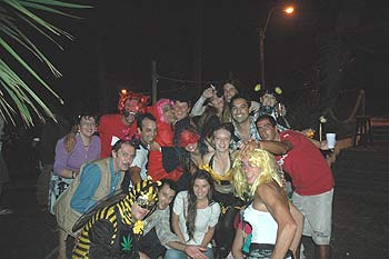 un grupo de sobrevivientes