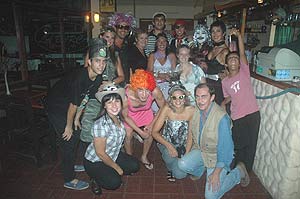 la tripulacion...